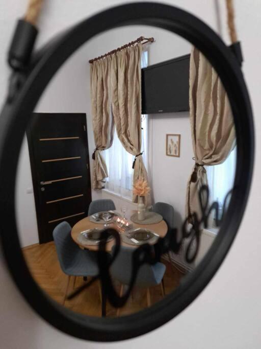 Sofia'S Home Comfy Studio In The Old Town Брашов Екстер'єр фото